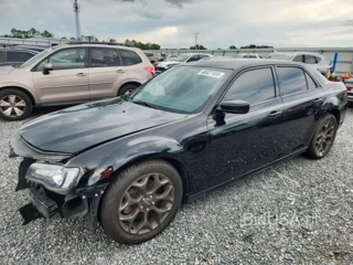 CHRYSLER 300 S