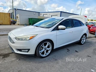 FORD FOCUS TITANIUM
