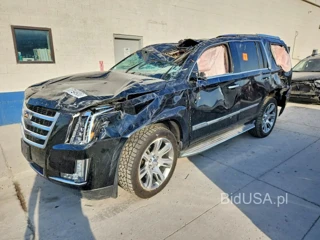 CADILLAC ESCALADE PREMIUM