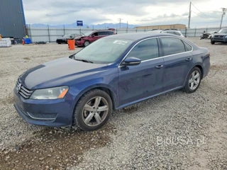 VOLKSWAGEN PASSAT SE