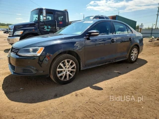 VOLKSWAGEN JETTA SE