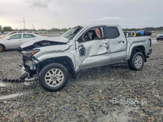 TOYOTA TACOMA SR5