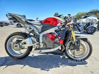 HONDA CBR600 RR