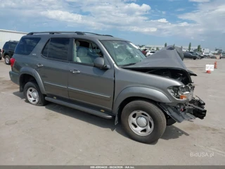 TOYOTA TOYOTA SEQUOIA SR5