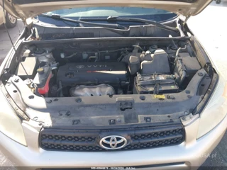 TOYOTA TOYOTA RAV4