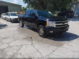 CHEVROLET CHEVROLET SILVERADO 1500 LT