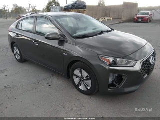 HYUNDAI HYUNDAI IONIQ HYBRID BLUE