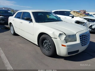 CHRYSLER CHRYSLER 300