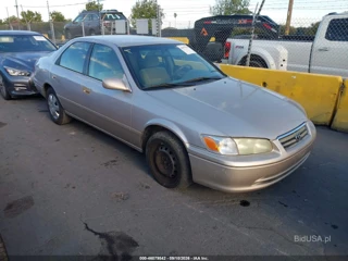 TOYOTA TOYOTA CAMRY LE
