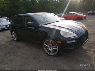 PORSCHE PORSCHE CAYENNE TURBO S