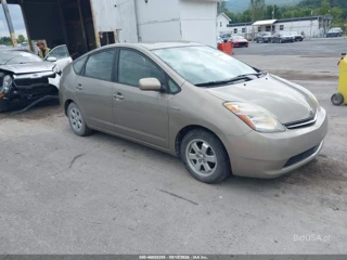 TOYOTA TOYOTA PRIUS
