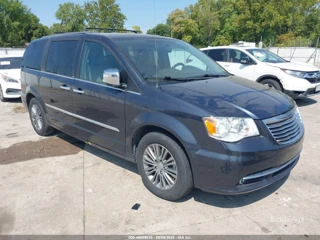 CHRYSLER CHRYSLER TOWN & COUNTRY TOURING-L