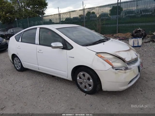 TOYOTA TOYOTA PRIUS