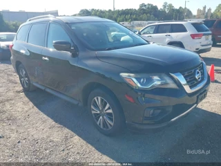 NISSAN NISSAN PATHFINDER SV