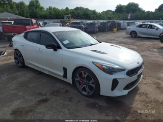 KIA KIA STINGER GT