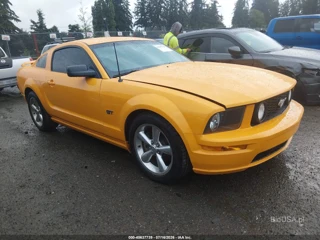 FORD FORD MUSTANG GT DELUXE/GT PREMIUM