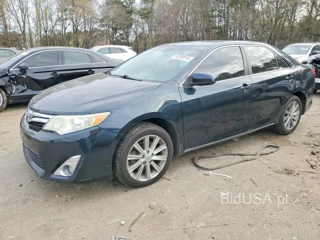 TOYOTA CAMRY XLE
