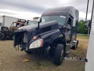 FREIGHTLINER CASCADIA 125