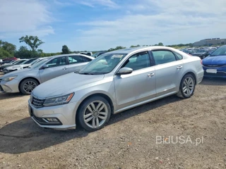 VOLKSWAGEN PASSAT SE