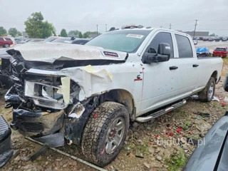 RAM 2500 TRADESMAN