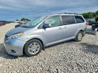 TOYOTA SIENNA XLE 8-PASSENGER