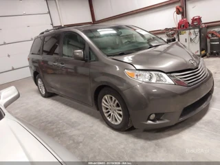TOYOTA TOYOTA SIENNA XLE 8 PASSENGER