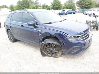 VOLKSWAGEN VOLKSWAGEN TIGUAN 2.0T SE/2.0T WOLFSBURG EDITION