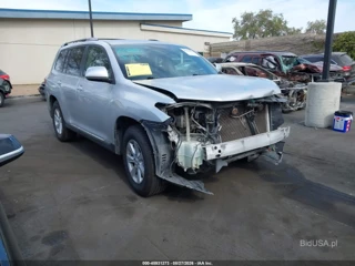 TOYOTA TOYOTA HIGHLANDER BASE V6
