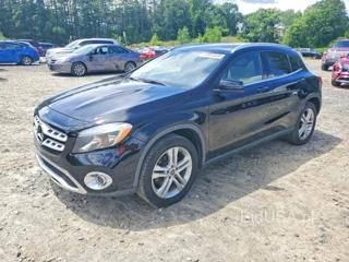 MERCEDES-BENZ GLA 250 4MATIC