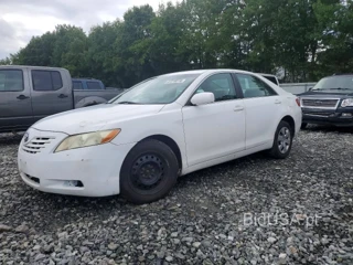 TOYOTA CAMRY BASE