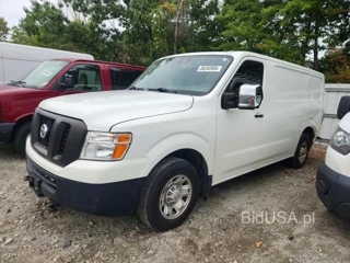 NISSAN NV 2500 HD SV