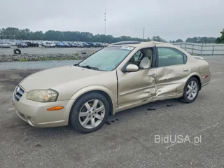 NISSAN MAXIMA GXE