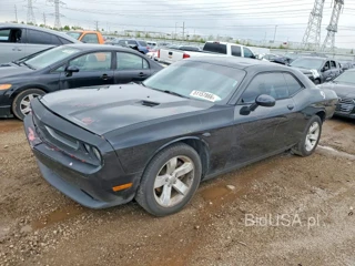 DODGE CHALLENGER SXT