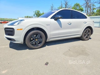 PORSCHE CAYENNE E HYBRID COUPE
