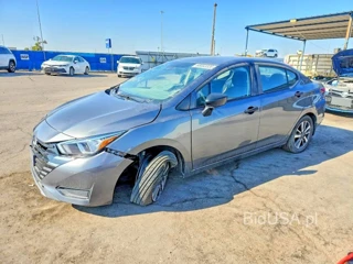 NISSAN VERSA S