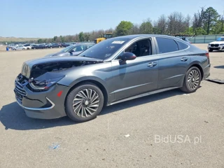 HYUNDAI SONATA HYBRID SEL