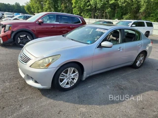 INFINITI G37 SEDAN JOURNEY