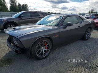 DODGE CHALLENGER SRT 392
