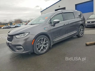 CHRYSLER PACIFICA HYBRID PINNACLE