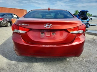 HYUNDAI ELANTRA GLS