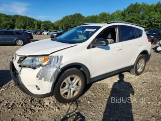 TOYOTA RAV4 LE