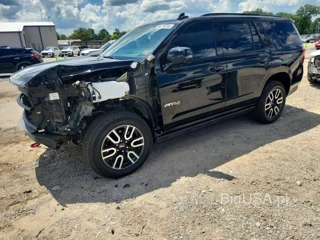 GMC YUKON AT4