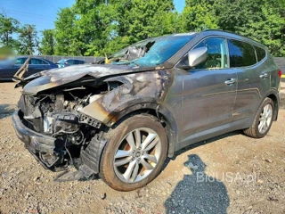 HYUNDAI SANTA FE SPORT 2.0T