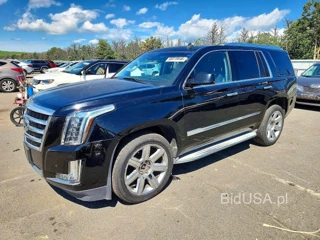 CADILLAC ESCALADE LUXURY