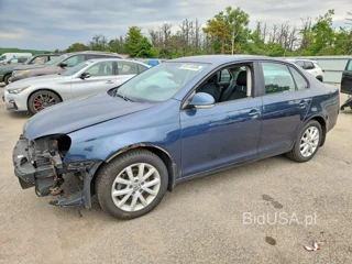 VOLKSWAGEN JETTA SE