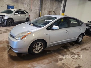 TOYOTA PRIUS BASE