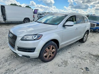 AUDI Q7 PREMIUM PLUS