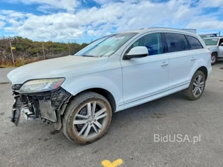 AUDI Q7 PREMIUM PLUS