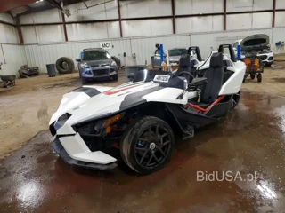 POLARIS SLINGSHOT SL