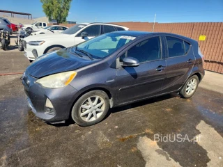 TOYOTA PRIUS C THREE